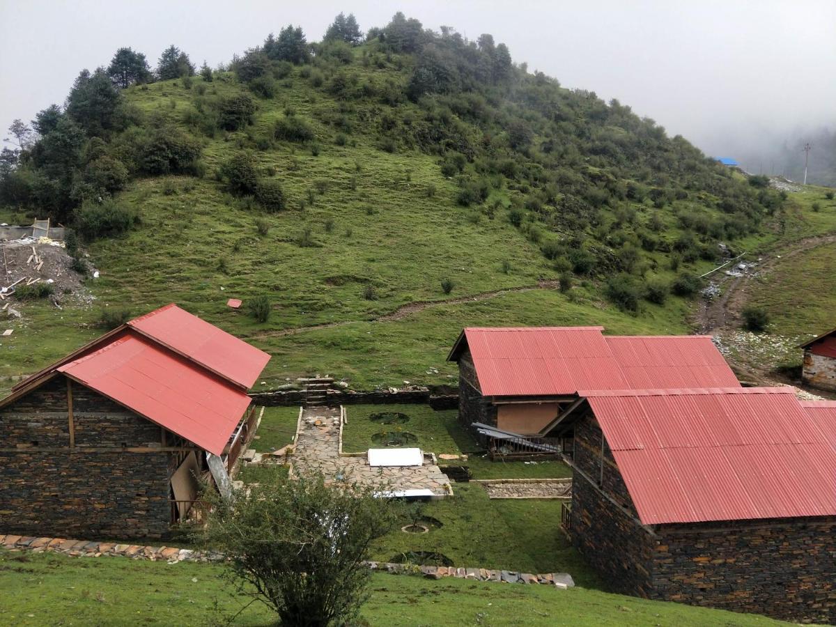 Tripura Resort Kalinchowk Charikot Экстерьер фото